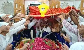 आसींद में हजरत शाह अब्दुल कय्यूम की दरगाह पर जायरीन की भीड़, कल होगी कुल की रस्म