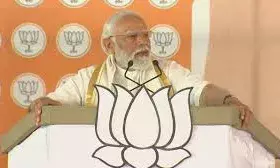 केरल में PM मोदी का विपक्ष पर हमला, LDF-UDF पर साधा निशाना