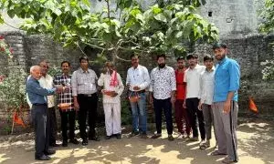 मेवाड़ प्रजापति समाज की बैठक: छात्रावास विकास और पक्षी सेवा का लिया संकल्प