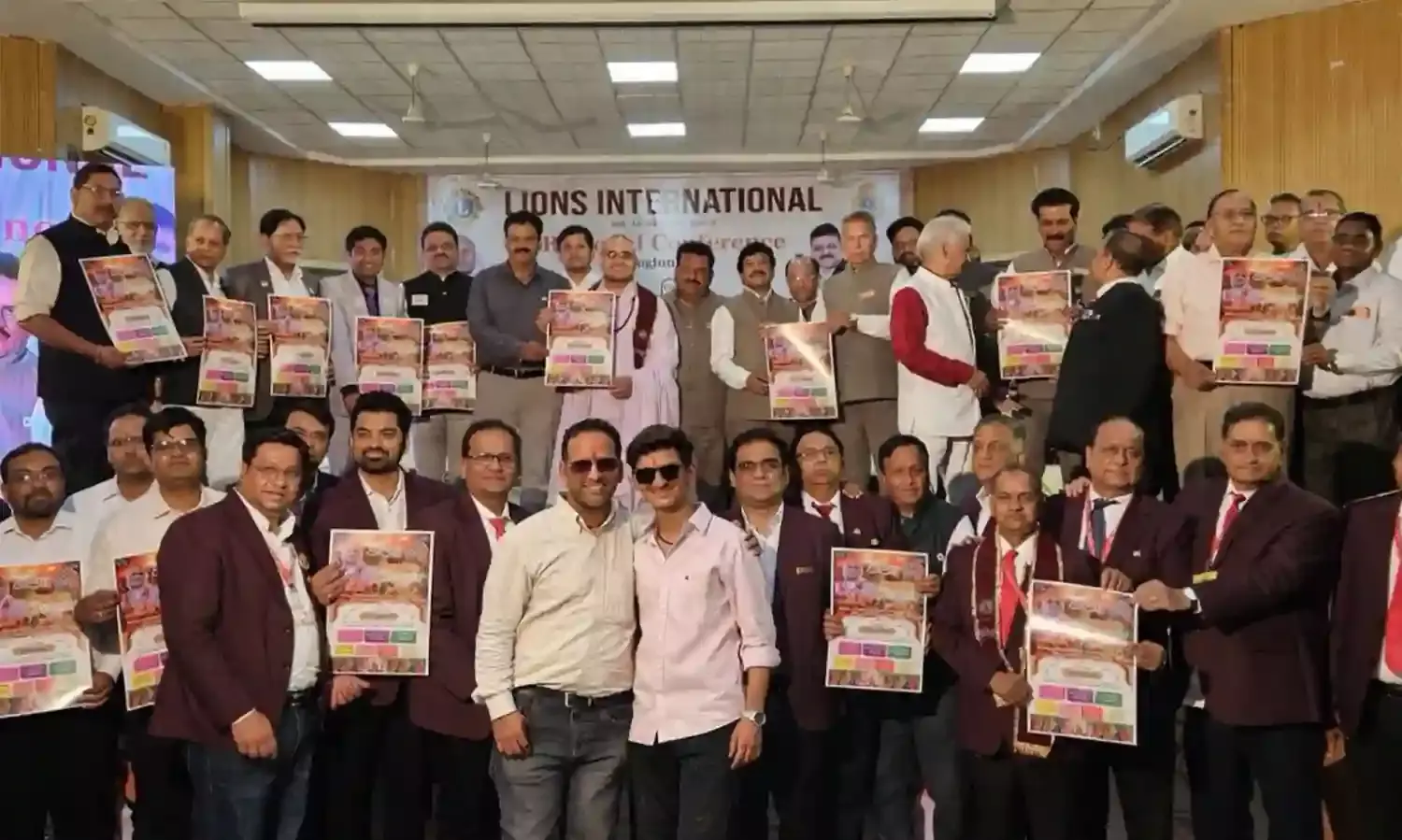 शिवोहम समारोह में श्रीमद भागवत कथा महोत्सव का पोस्टर विमोचन, मई में होगा सप्त दिवसीय आयोजन शिवोहम समारोह में श्रीमद भागवत कथा महोत्सव का पोस्टर विमोचन, मई में होगा सप्त दिवसीय आयोजन