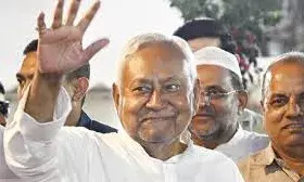 बिहार की राजनीति में बड़ा बदलाव: नीतीश कुमार ने विधान परिषद से दिया इस्तीफा, अब राज्यसभा का सफर शुरू बिहार की राजनीति में बड़ा बदलाव: नीतीश कुमार ने विधान परिषद से दिया इस्तीफा, अब राज्यसभा का सफर शुरू