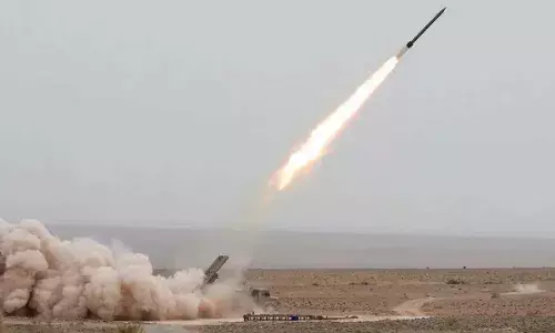 पाकिस्तान ने अफगानिस्तान पर दागा रॉकेट, मचा हाहाकार पाकिस्तान ने अफगानिस्तान पर दागा रॉकेट, मचा हाहाकार