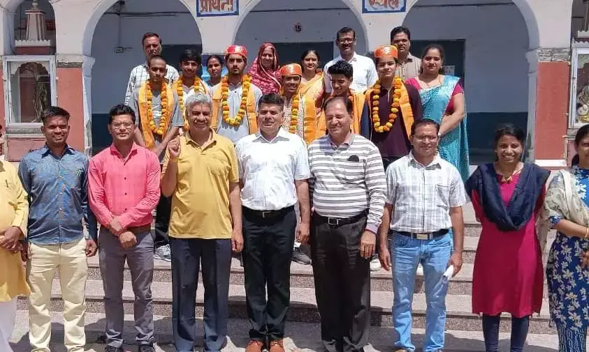 राजेन्द्र मार्ग स्कूल का बोर्ड परीक्षा में दबदबा, सक्षम, प्रिंस, ओमप्रकाश और पियूष रहे अव्वल राजेन्द्र मार्ग स्कूल का बोर्ड परीक्षा में दबदबा, सक्षम, प्रिंस, ओमप्रकाश और पियूष रहे अव्वल