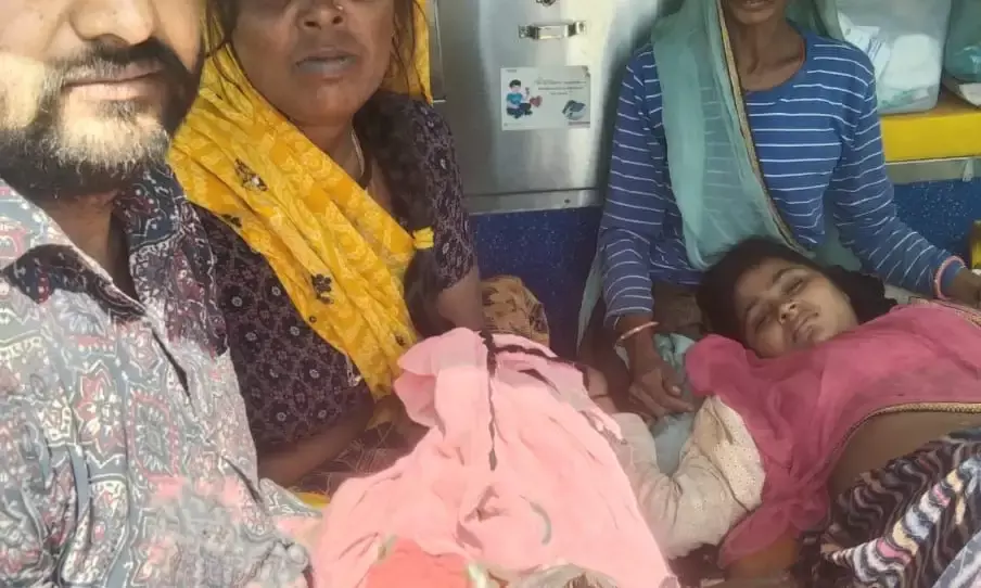 108 एम्बुलेंस बनी डिलीवरी रूम: स्टाफ की सूझबूझ से गूंजी किलकारी