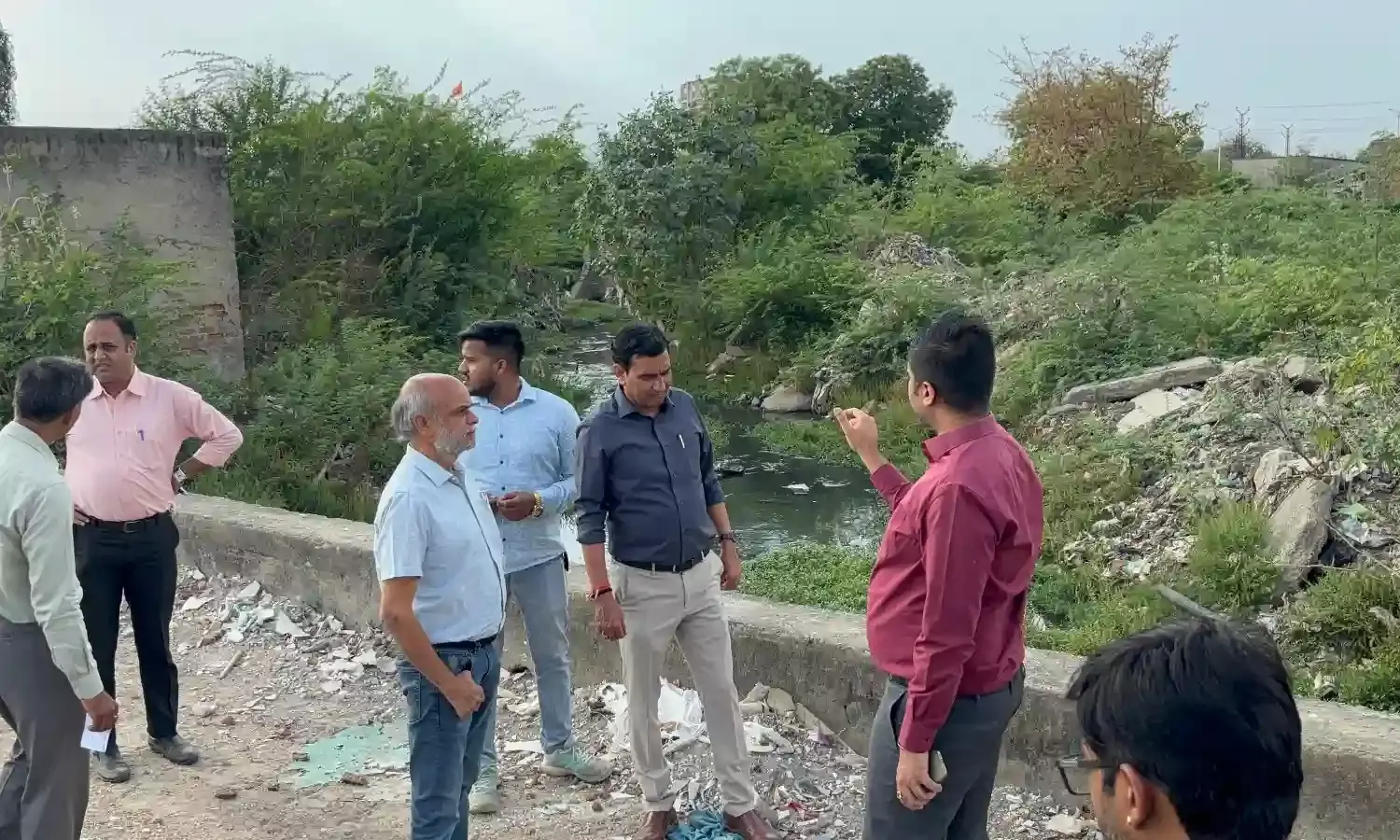 विधायक कोठारी ने कलेक्टर संग किया नालों का निरीक्षण, मौके पर शुरू हुई सफाई