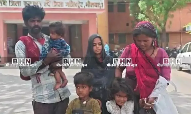 साहब! भीख मांगकर लौटे तो आशियाना जमींदोज मिला, अब बच्चों को लेकर कहां जाएं?