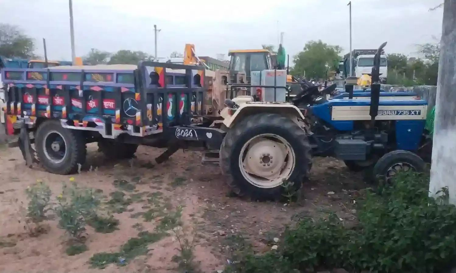 अवैध बजरी खनन पर बड़लियास पुलिस की कार्यवाही, ट्रैक्टर ट्रॉली जप्त