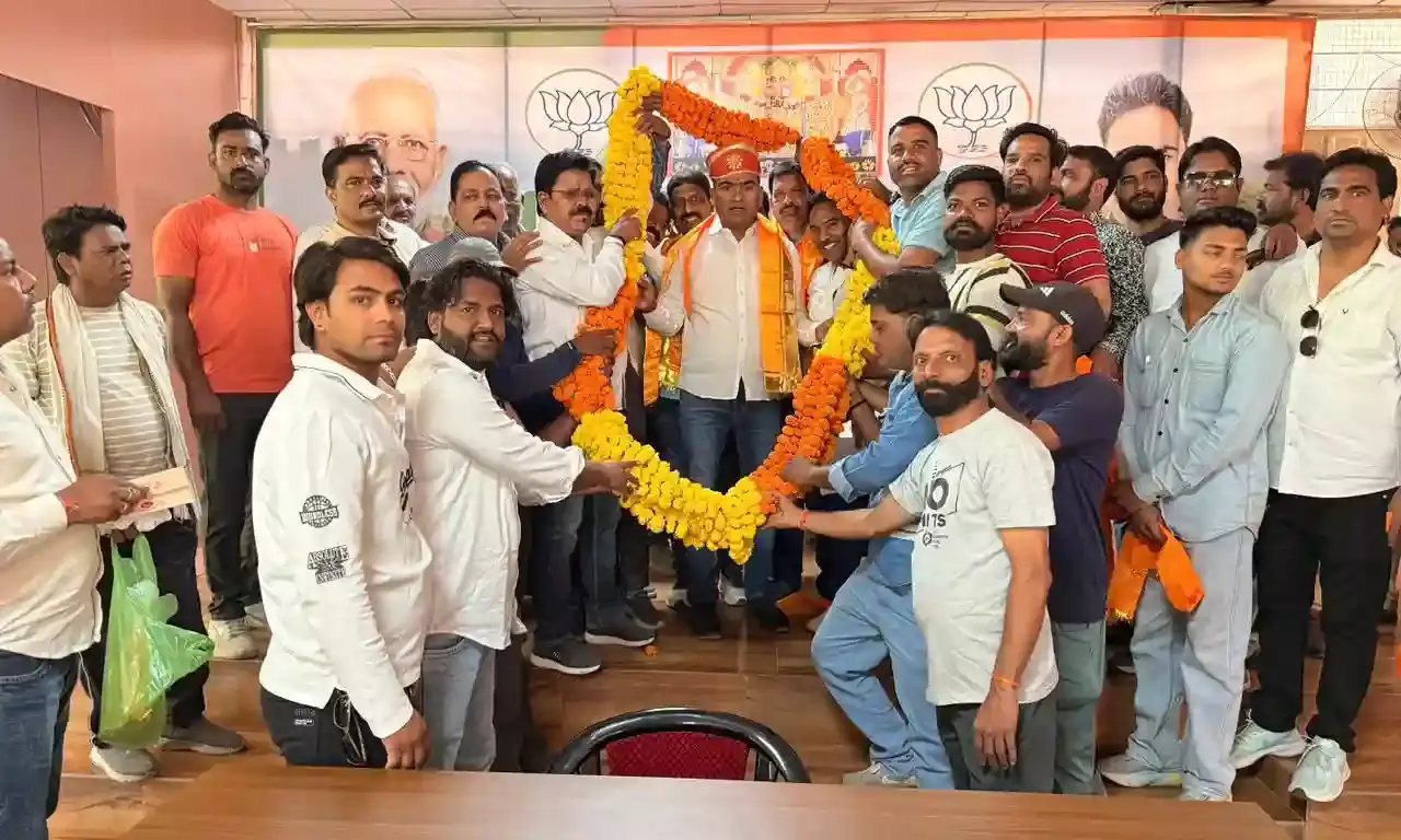 नवीन सड़कों के निर्माण पर क्षेत्रवासियों ने विधायक का जताया आभार