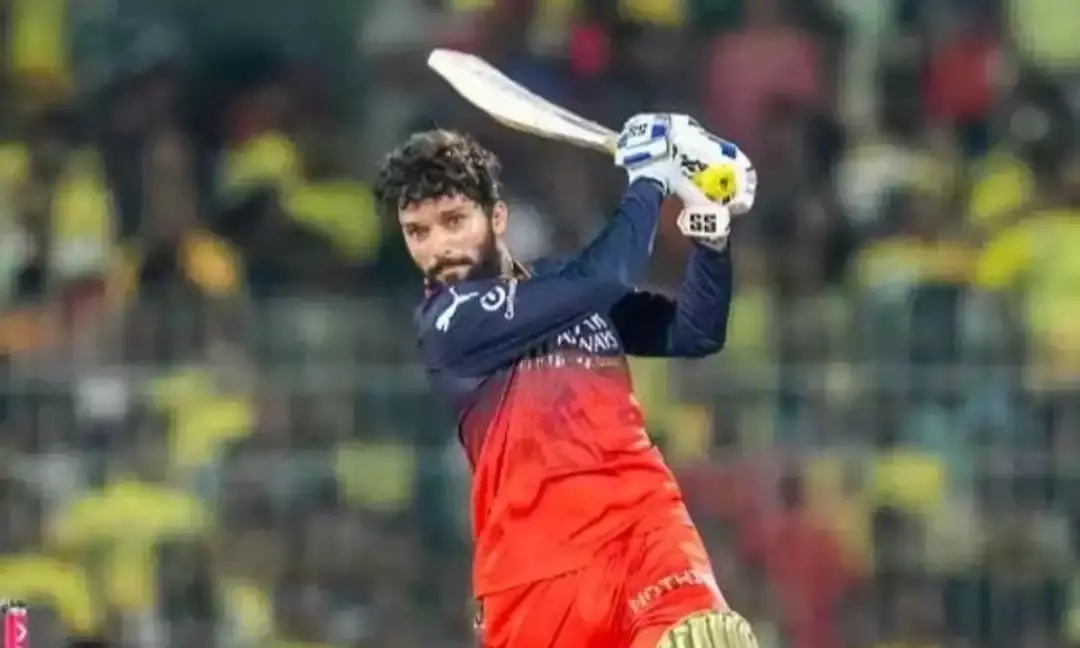 आरसीबी का धमाकेदार प्रदर्शन, सीएसके को 43 रन से हराया