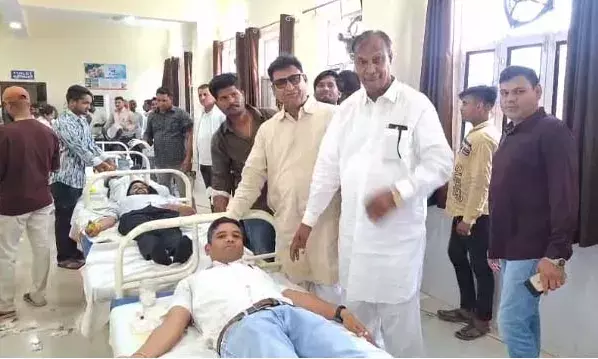 अंटाली सीएचसी पर उमड़ा रक्तवीरों का सैलाब: बाबा साहेब की जयंती सप्ताह पर विशाल रक्तदान शिविर आयोजित