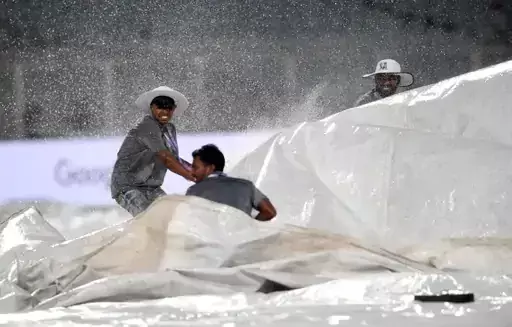 IPL 2026: ईडन गार्डन्स में बारिश का विलेन अवतार, कोलकाता और पंजाब के बीच मुकाबला रहा बेनतीजा