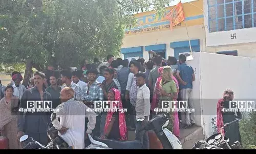 भीलवाड़ा:  भारत गैस पर उपभोक्ताओं का भारी हंगामा, महीनों से नहीं मिल रहा सिलेंडर