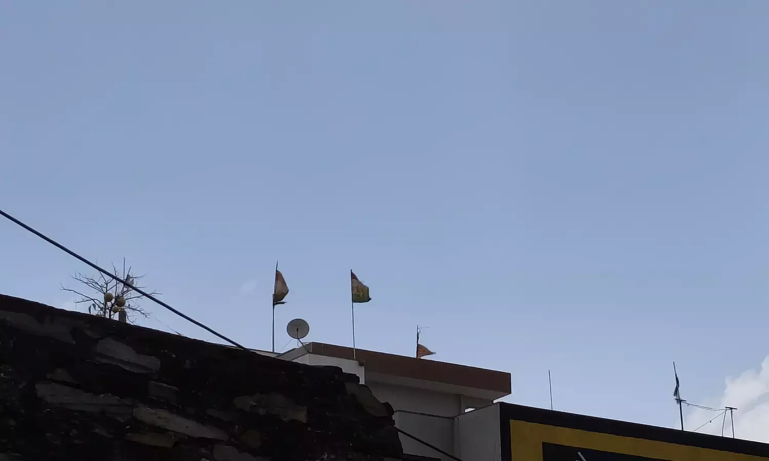 भीलवाड़ा में मौसम ने बदली करवट बारिश से सड़कें तरबतर, पंडित प्रदीप मिश्रा की कथा की तैयारियां पूर्ण