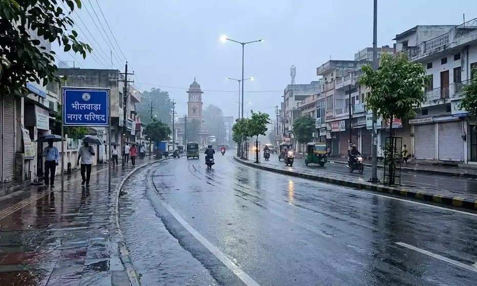 कुदरत का कहर: उत्तर भारत समेत कई राज्यों में भारी बारिश और ओलावृष्टि, फसलों को भारी नुकसान कुदरत का कहर: उत्तर भारत समेत कई राज्यों में भारी बारिश और ओलावृष्टि, फसलों को भारी नुकसान