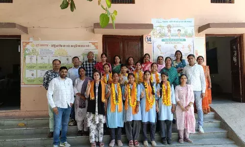 बालिका विद्यालय में प्रतिभाओं का किया सम्मान: 98% अंकों के साथ गोरी सिंह ने लहराया परचम