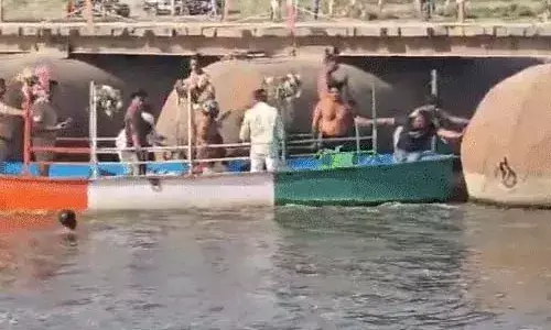 वृंदावन में बड़ा हादसा: यमुना में पर्यटकों से भरा स्टीमर पलटा, पंजाब के 9 श्रद्धालुओं की मौत