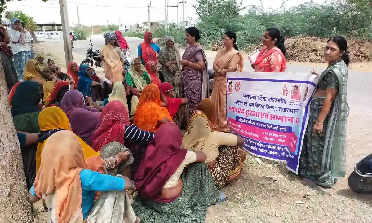 पन्नाधाय सुरक्षा एवं सम्मान जागृति सप्ताह: महिलाओं और बालिकाओं को दी सरकारी योजनाओं की जानकारी