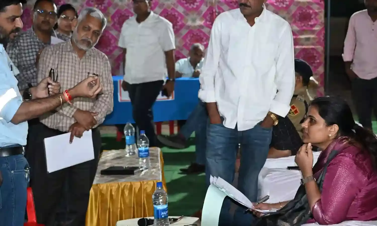 सरकार की योजनाओं का आमजन को मिले लाभ-जिला कलक्टर