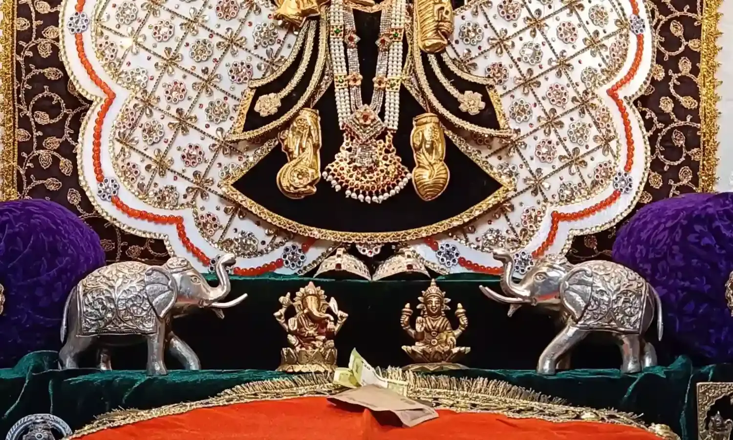 श्री कोटडी श्याम दरबार आज मंगला  श्रृंगार आरती के दर्शन दिनांक 11-04-2026