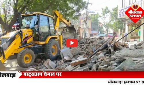 सुभाष नगर में नगर विकास न्यास ने 64  पुरानी गुमटियों पर चलाया बुलडोजर