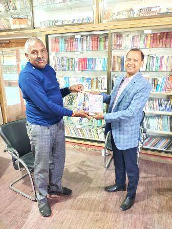 VIDEO  नवग्रह आश्रम  का जायजा ले जि‍ला कलक्‍टर मोदी बोले - आयुर्वेद के प्रति देश में जागरूकता बढ़ी