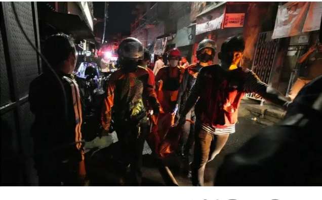 इंडोनेशिया में तेल डिपो में लगी भीषण आग, 14 की मौत; हजारों लोगों की निकासी