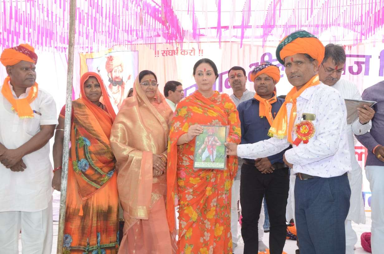 दीया कुमारी के डिप्टी सीएम बनने पर भील समाज ने किया हर्ष व्यक्त