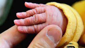 खुशी,मिठाई, नेग के नाम पर  बच्चे का जन्म होते ही देना पड़ता है मातृ-शिशु विभाग में  टैक्स !