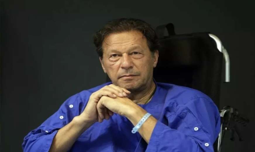 : राजनीति की पिच पर धराशाही हुए पूर्व पीएम इमरान खान, पांच साल तक चुनाव लड़ने पर लगी रोक