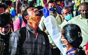 मास्क पहनें, भीड़ वाली जगहों पर जाने से बचें- बढ़ते कोविड में खांसी, बुखार के लक्षणों को नजरअंदाज न करें