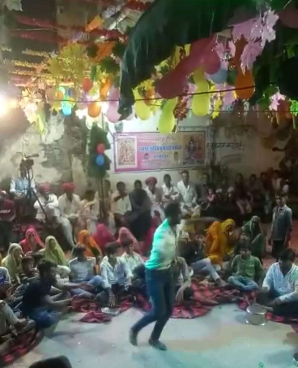 श्रीचारभुजा मंदिर पर 11 घंटे जाप के साथ रामधुन का आयोजन