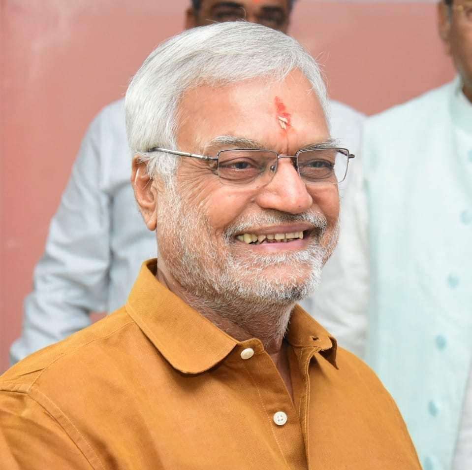 कांग्रेस ने की स्टार प्रचारकों की घोषणा, डॉ. सीपी जोशी को बनाया स्टार प्रचारक कांग्रेस ने की स्टार प्रचारकों की घोषणा, डॉ. सीपी जोशी को बनाया स्टार प्रचारक