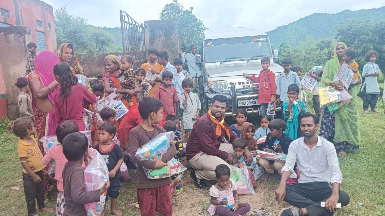 हर रविवार को सेवा कार्य करने का लिया संकल्प