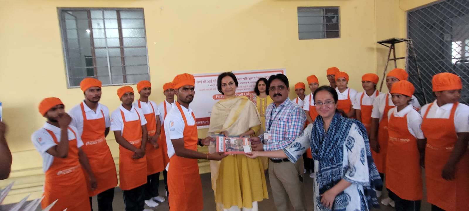 दिव्यांग बच्चों के लिए फास्ट फूड स्टॉल उद्यमी का प्रशिक्षण शुरू