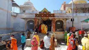 नौ दिन तक नहीं कराया जाएगा मां कैला देवी को स्नान