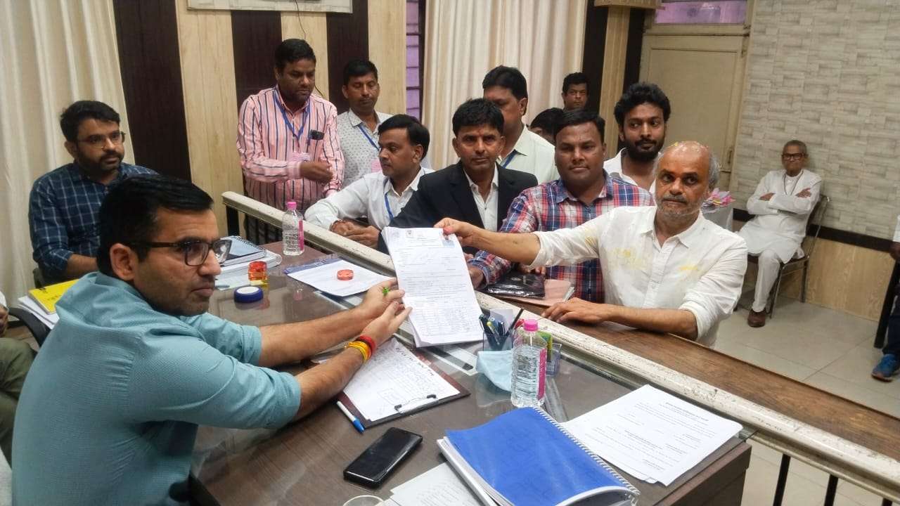 VIDEO नामांकन रोड शो में उमड़ा जन सैलाब, कोठारी बोले- न बीजेपी न अवस्थी का विरोध, हम चले विकास की राह पर ...