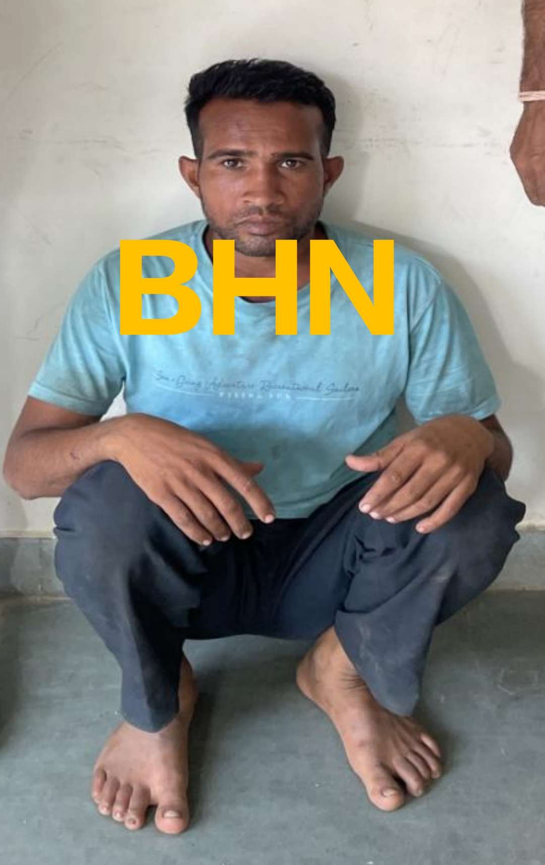   मंदिर से मूर्तियां हटाकर फैंकी, तीन स्थानों पर की आगजनी, दस घंटे में पुलिस के हत्थे चढ़ गया प्रेम सिंह