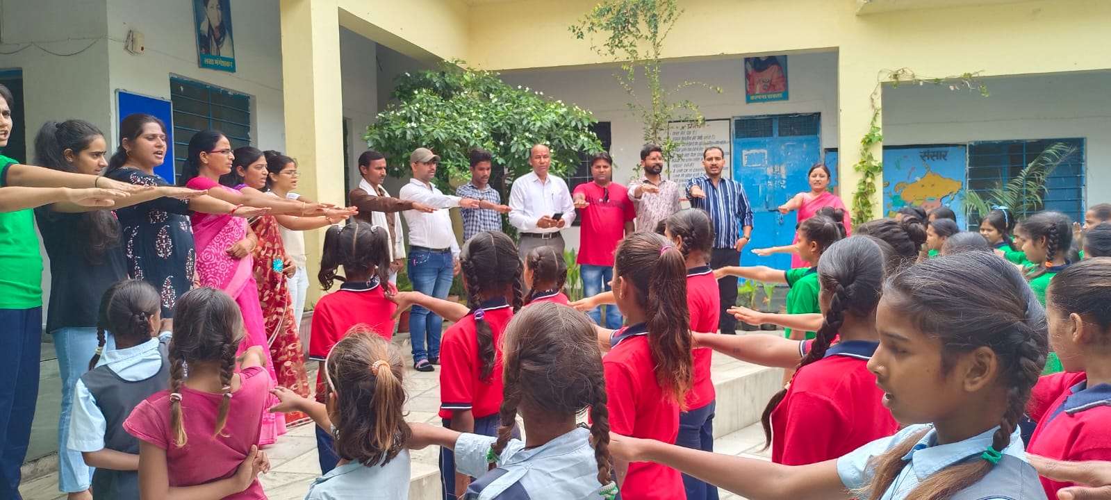 युवा संवाद इंडिया कार्यक्रम आयोजित 