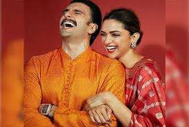 धनतेरस से लेकर भाई दूज तक हर दिन पहनें अलग-अलग रंगों के कपड़े धनतेरस से लेकर भाई दूज तक हर दिन पहनें अलग-अलग रंगों के कपड़े