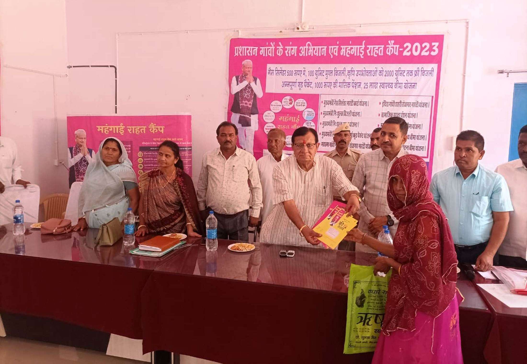 विधायक डॉ.परमार ने करणुवा कैम्प का किया निरीक्षण