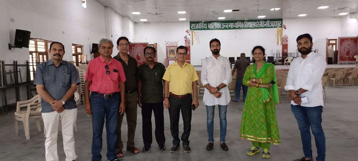 ब्लॉक स्तरीय युवा महोत्सव को लेकर रेजीडेन्सी स्कूल में तैयारियों का लिया जायजा
