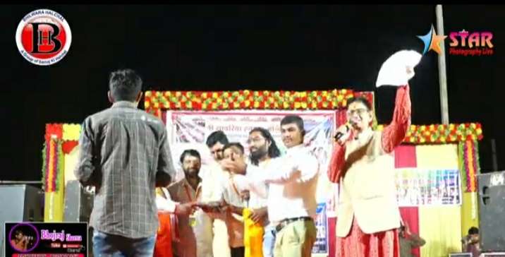 सावरिया हनुमान मंन्दिर पर आधीरात तक चली भजन संध्या , भाजपा नेता बोले मंदिर तो बनकर रहेगा