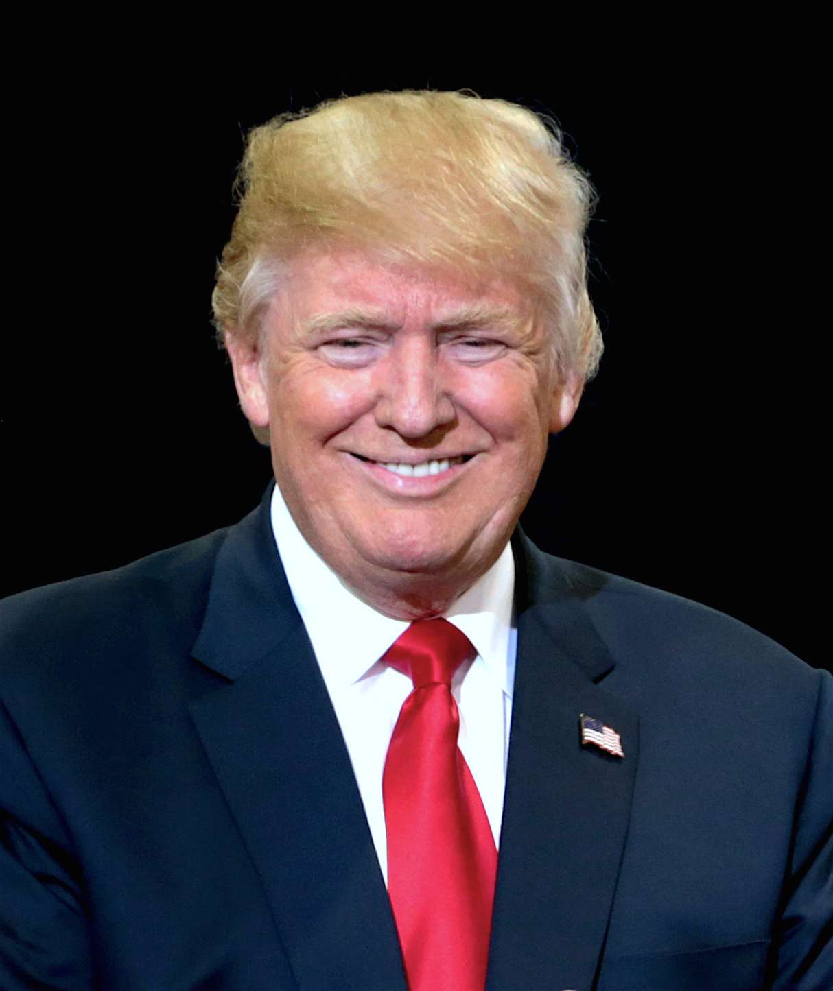 एक और मामले में फंसे डोनाल्ड ट्रंप, गोपनीय दस्तावेज अपने पास रखने के मामले में चलेगा मुकदमा