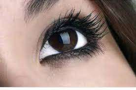 क्या आप जानते हैं कैसे बनता है काजल? जब भी खरीदें तो इस बात को जरूर समझ लें