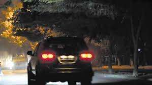 पांच घंटे तक युवती से कार में गैंगरेप, अगवा कर सड़क पर घुमाते रहे युवक