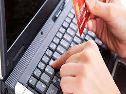 एक गलती से महिला ने गंवाए 6.9 लाख रुपये